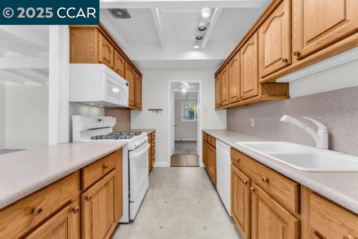 Detail Gallery Image 18 of 32 For 104 Los Altos Pl, American Canyon,  CA 94503 - 3 Beds | 1 Baths