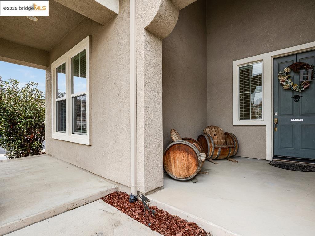 Detail Gallery Image 5 of 51 For 10 Da Vinci Ct, Oakley,  CA 94561 - 4 Beds | 3 Baths