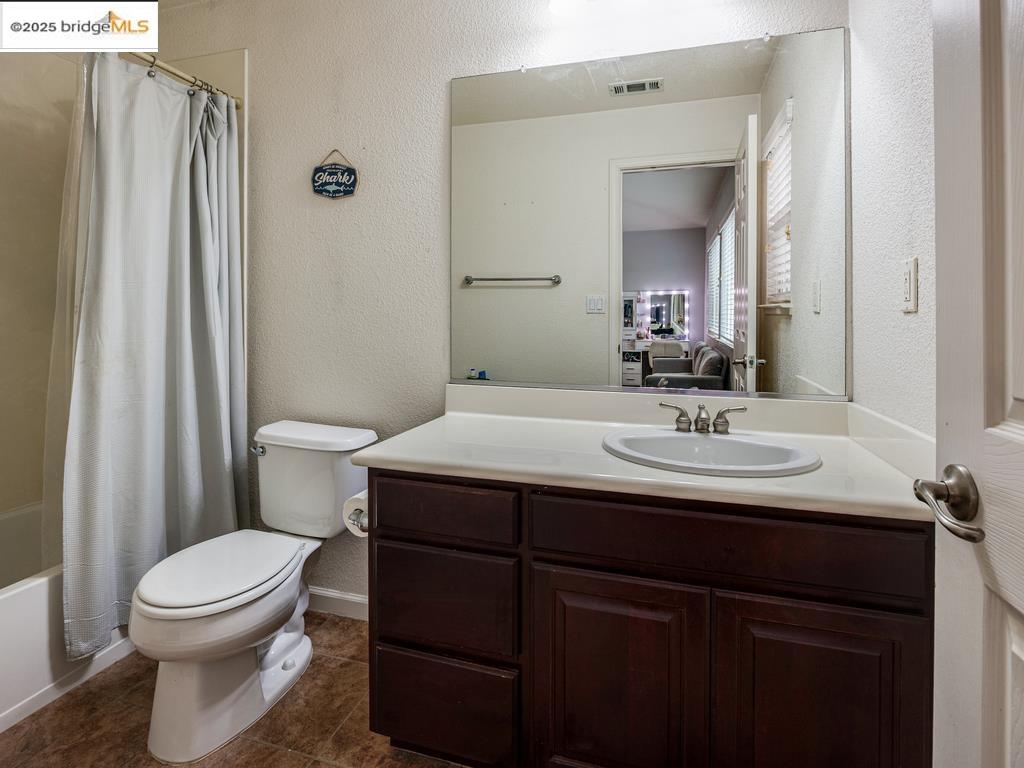 Detail Gallery Image 45 of 51 For 10 Da Vinci Ct, Oakley,  CA 94561 - 4 Beds | 3 Baths