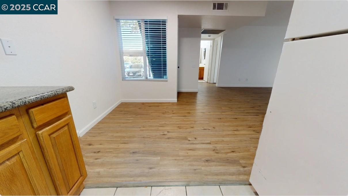 Photo #3: 41118190 Listing: Photo #3