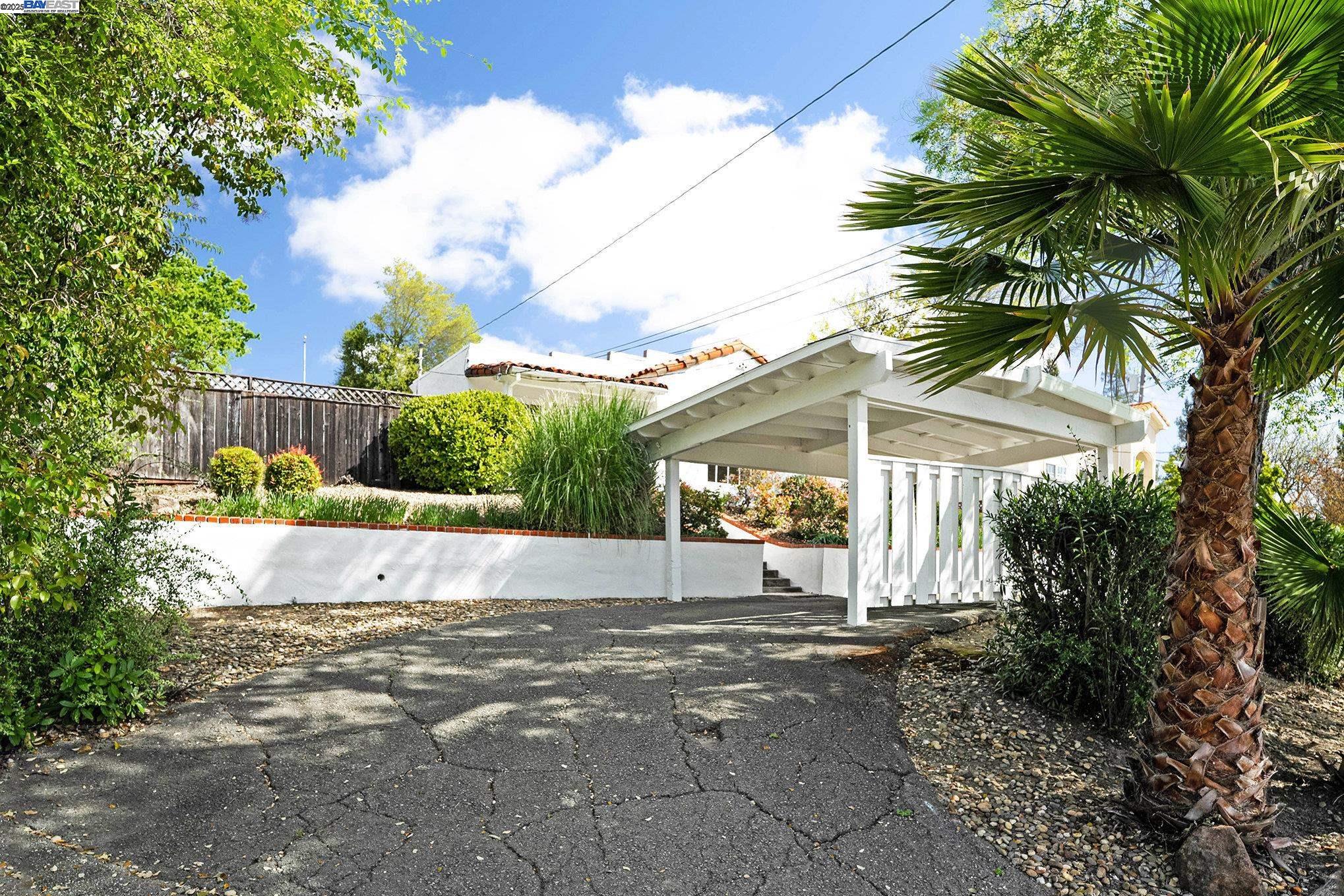 Detail Gallery Image 3 of 36 For 366 Ilo Ln, Danville,  CA 94526 - 4 Beds | 2/1 Baths