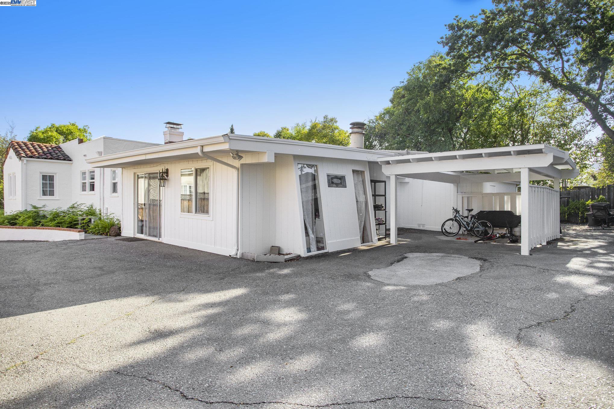 Detail Gallery Image 24 of 36 For 366 Ilo Ln, Danville,  CA 94526 - 4 Beds | 2/1 Baths