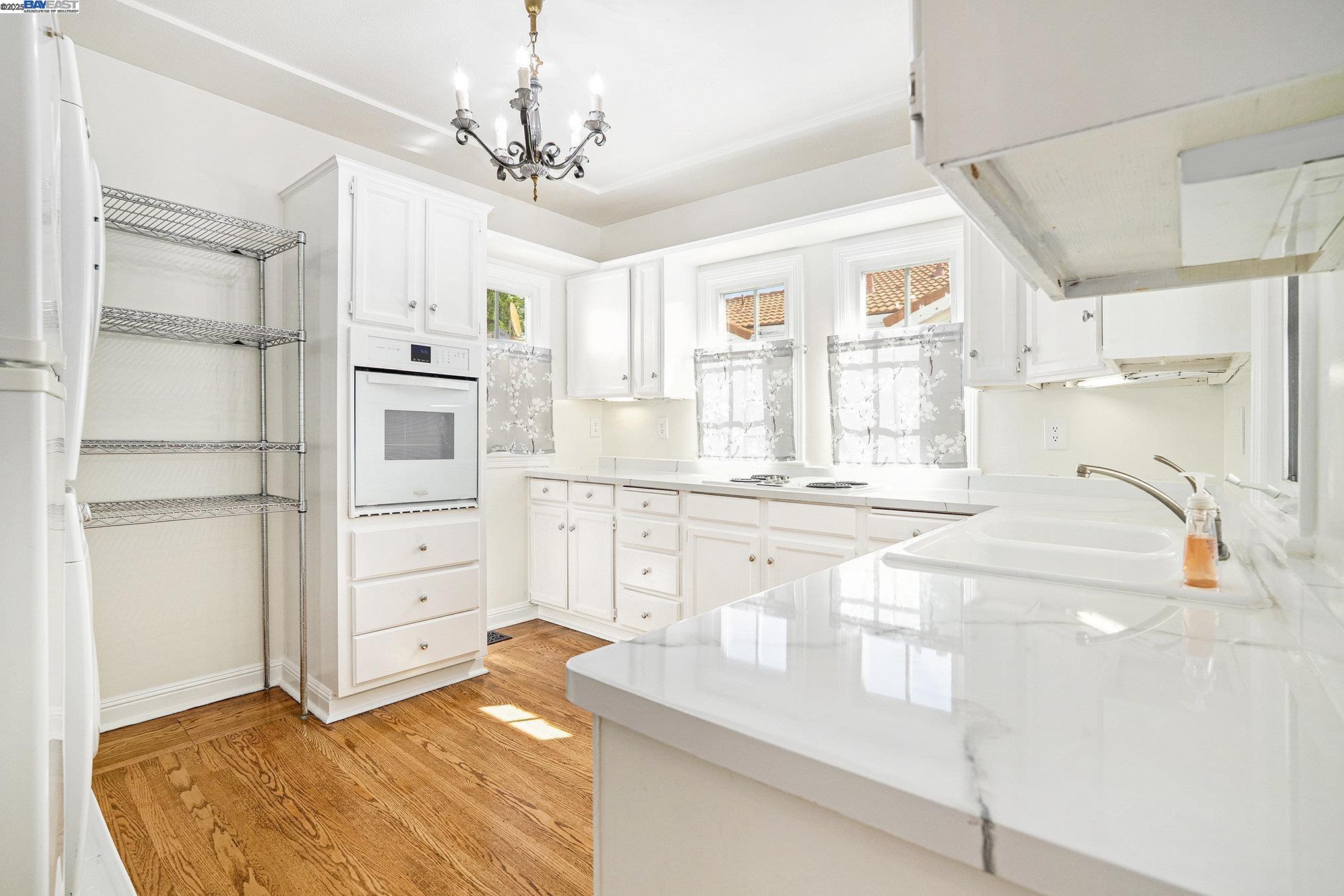 Detail Gallery Image 11 of 36 For 366 Ilo Ln, Danville,  CA 94526 - – Beds | – Baths