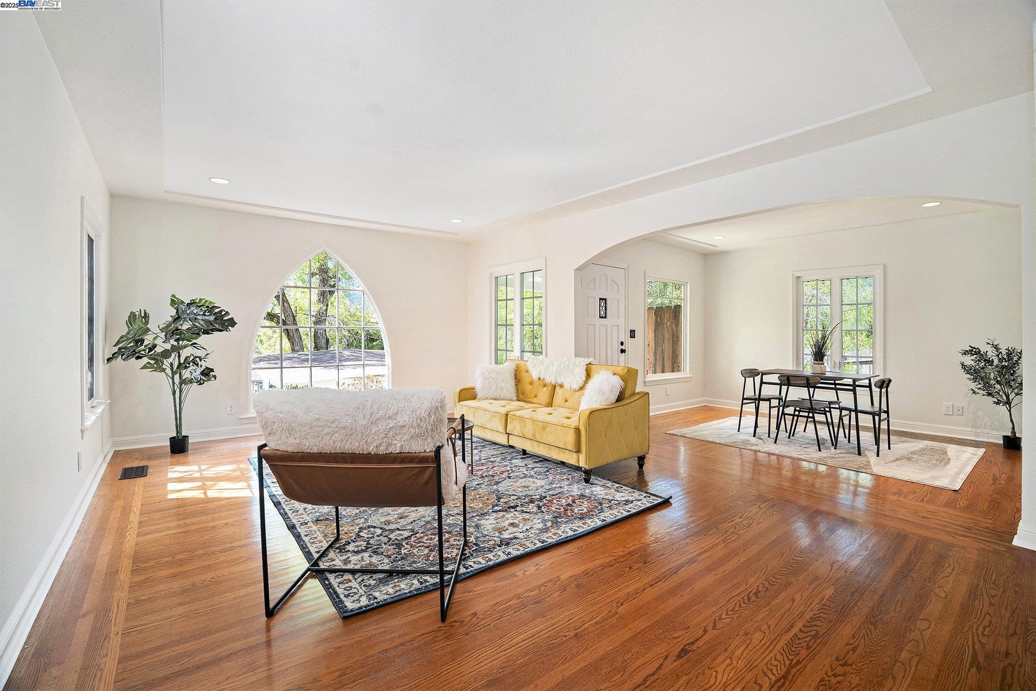 Detail Gallery Image 10 of 36 For 366 Ilo Ln, Danville,  CA 94526 - – Beds | – Baths