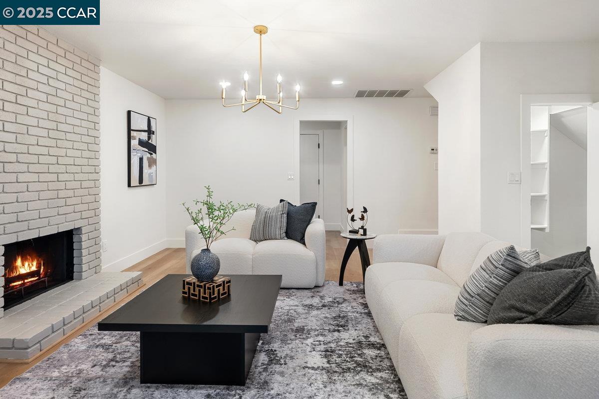 Detail Gallery Image 16 of 36 For 630 Tennis Ln, Tracy,  CA 95376 - 4 Beds | 2/1 Baths