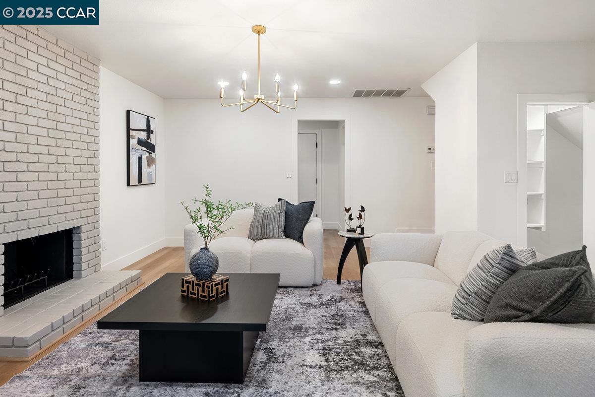 Detail Gallery Image 17 of 36 For 630 Tennis Ln, Tracy,  CA 95376 - 4 Beds | 2/1 Baths