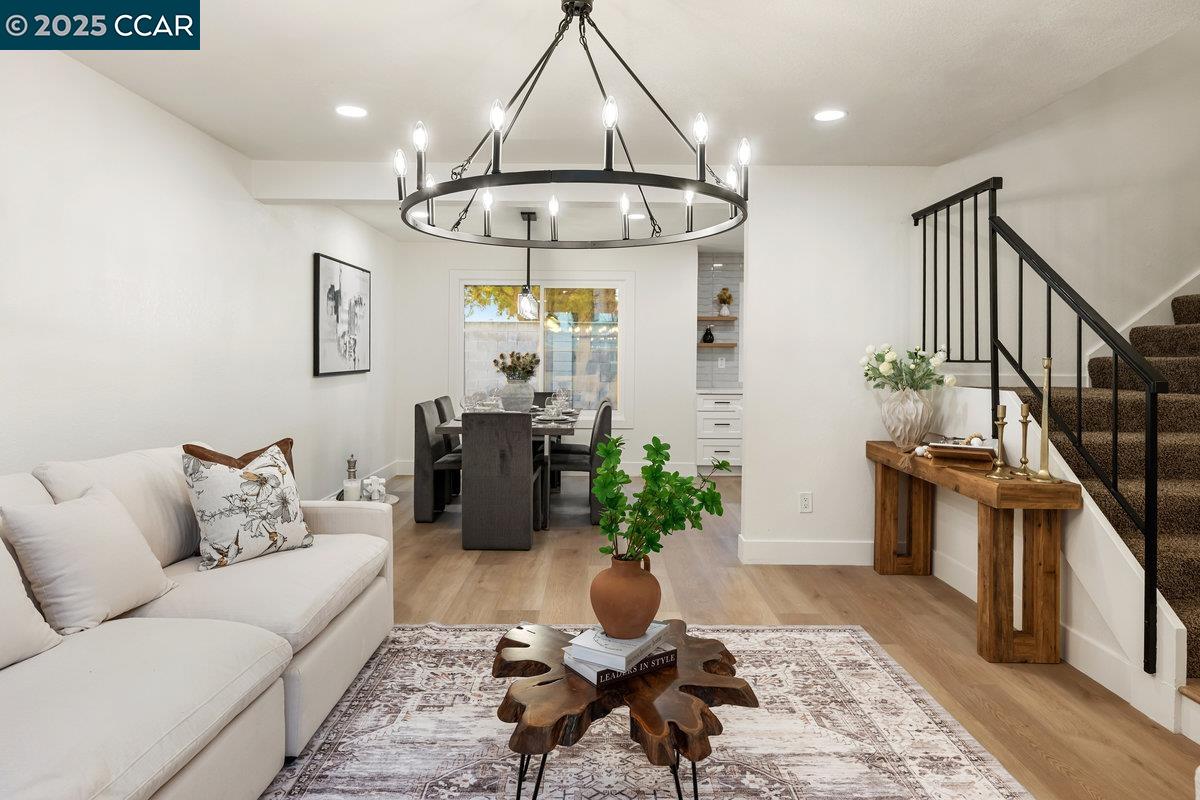 Detail Gallery Image 5 of 36 For 630 Tennis Ln, Tracy,  CA 95376 - 4 Beds | 2/1 Baths