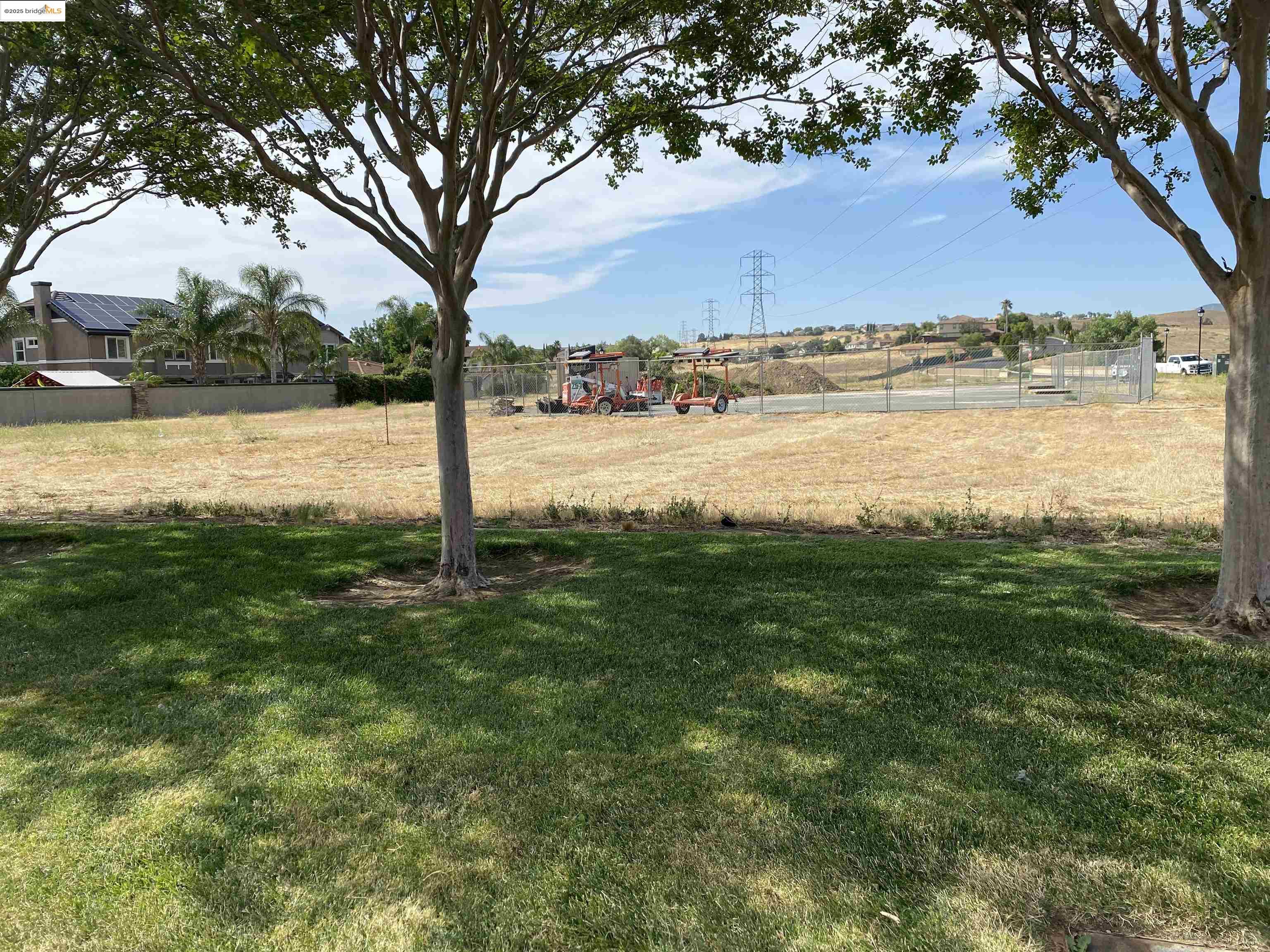 Front Image Thumbnail for EB41118198