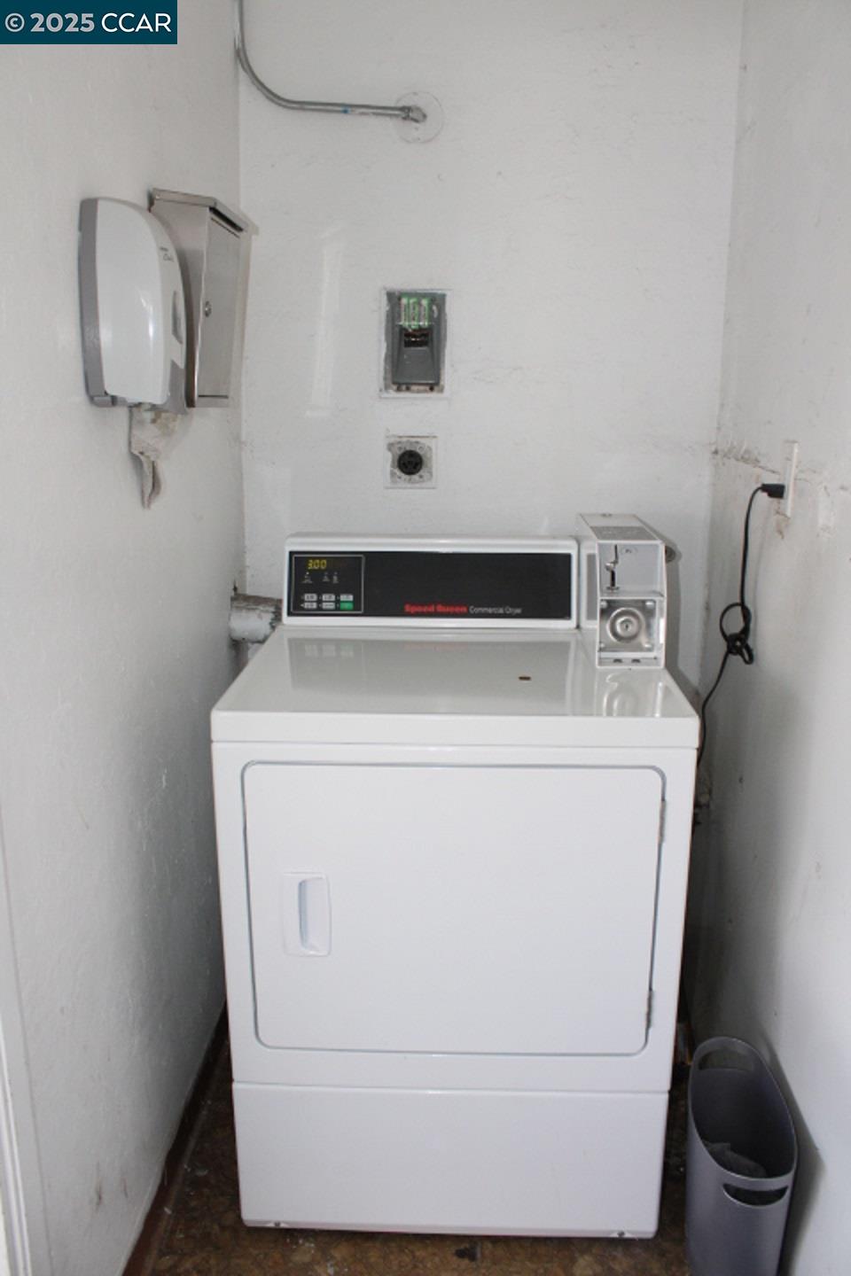 Detail Gallery Image 14 of 15 For 2515 Manchester Ave #2,  San Pablo,  CA 94806 - 2 Beds | 1 Baths