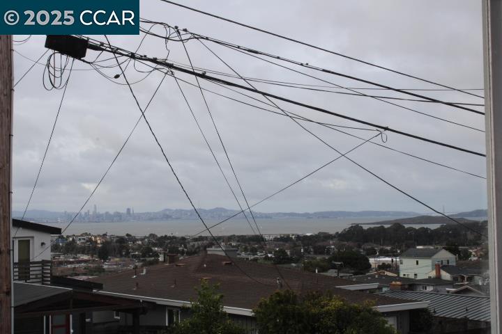 Detail Gallery Image 32 of 33 For 6775 Kenilworth Ave, El Cerrito,  CA 94530 - 2 Beds | 2/1 Baths