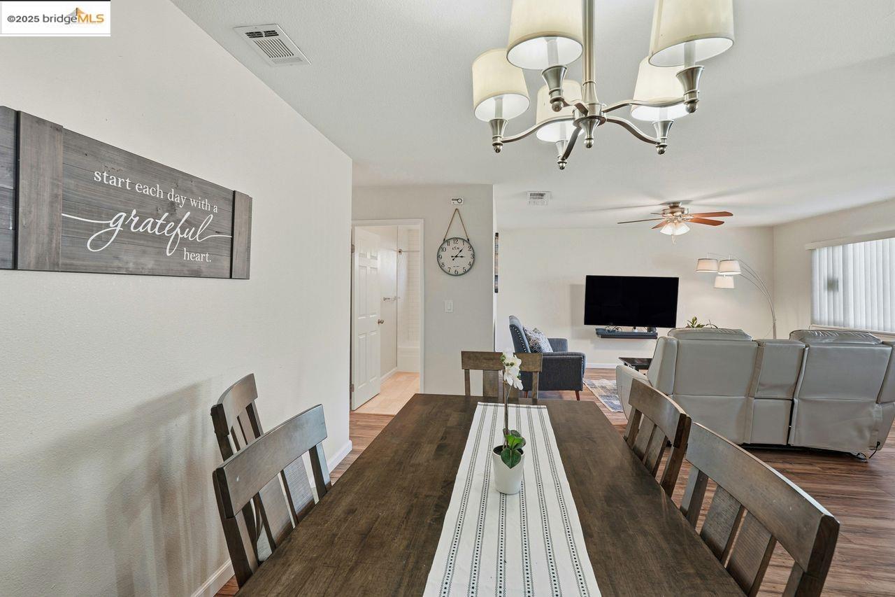 Detail Gallery Image 11 of 29 For 16235 Suzie Q Lane, Lathrop,  CA 95330 - 3 Beds | 2 Baths