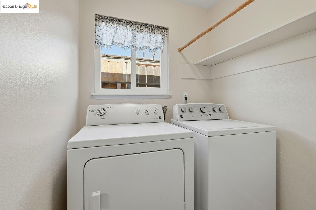 Detail Gallery Image 13 of 29 For 16235 Suzie Q Lane, Lathrop,  CA 95330 - 3 Beds | 2 Baths