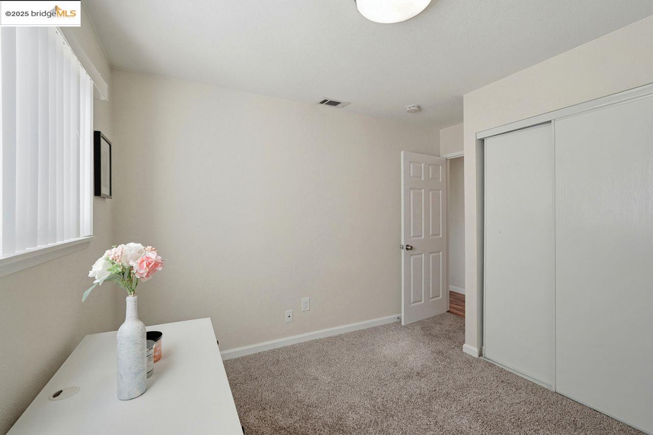 Detail Gallery Image 15 of 29 For 16235 Suzie Q Lane, Lathrop,  CA 95330 - 3 Beds | 2 Baths