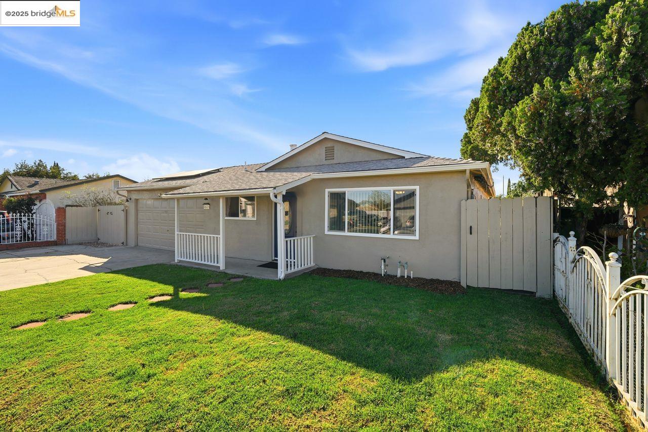 Detail Gallery Image 27 of 29 For 16235 Suzie Q Lane, Lathrop,  CA 95330 - 3 Beds | 2 Baths