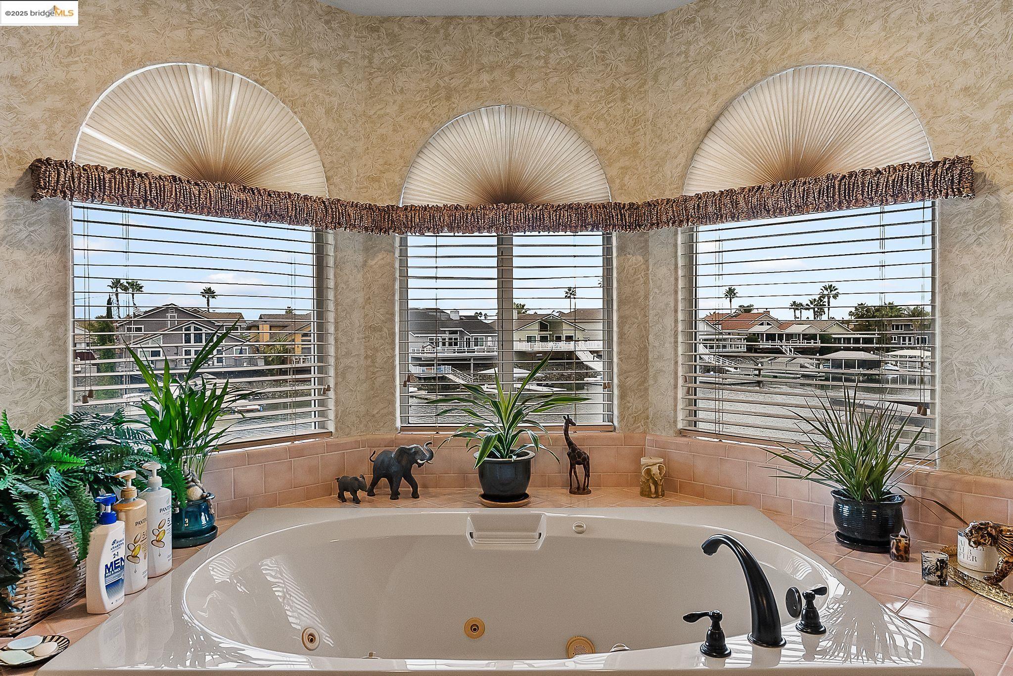 Detail Gallery Image 22 of 41 For 4210 Driftwood Pl, Discovery Bay,  CA 94505 - 4 Beds | 3 Baths