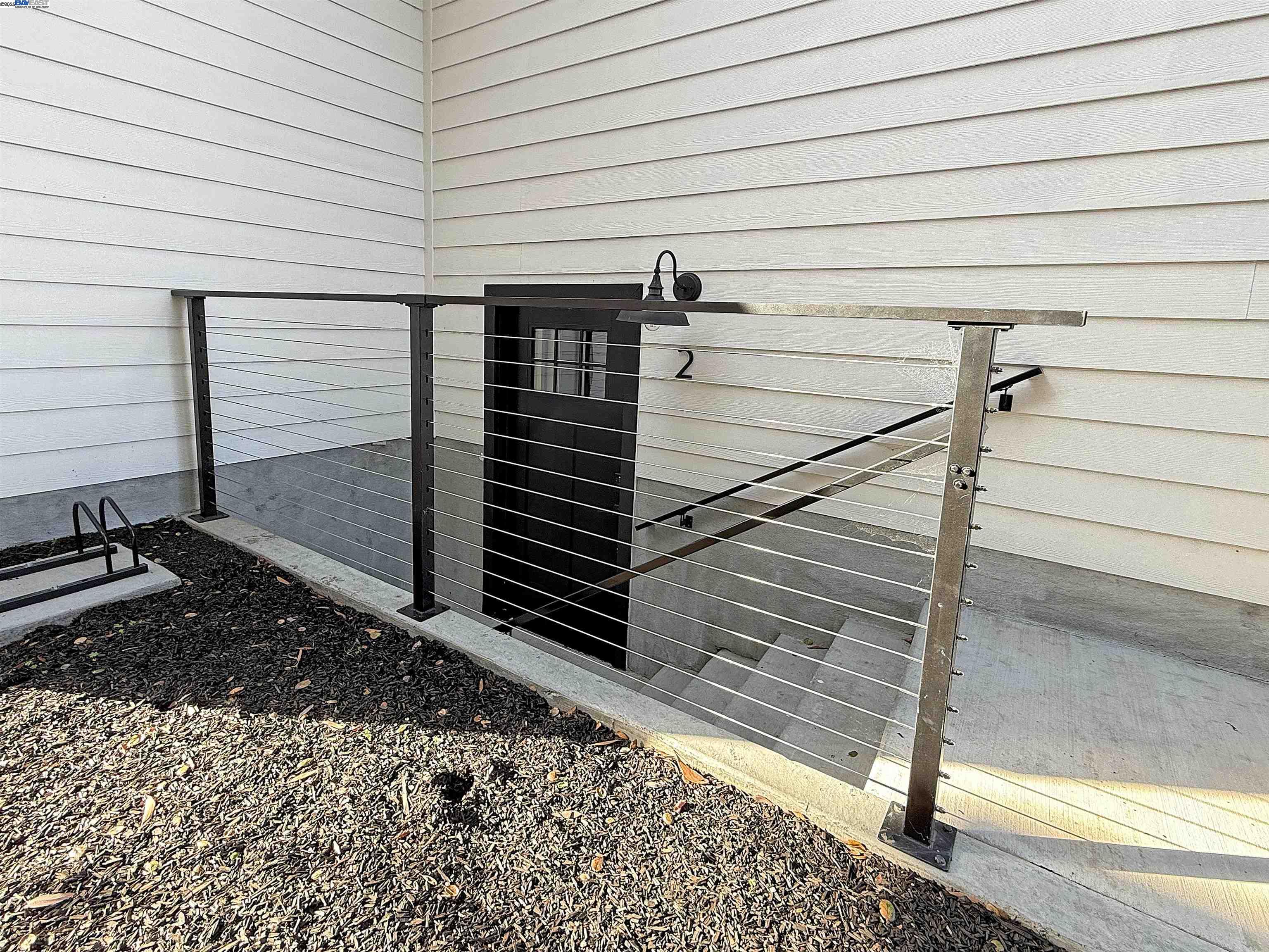 Detail Gallery Image 24 of 60 For 335 Hanover Ave, Oakland,  CA 94606 - – Beds | – Baths