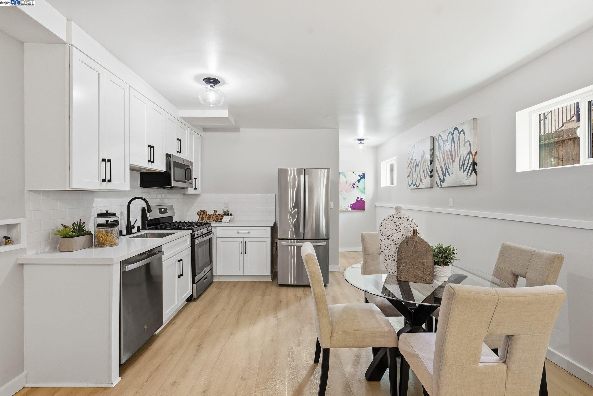 Detail Gallery Image 26 of 60 For 335 Hanover Ave, Oakland,  CA 94606 - – Beds | – Baths