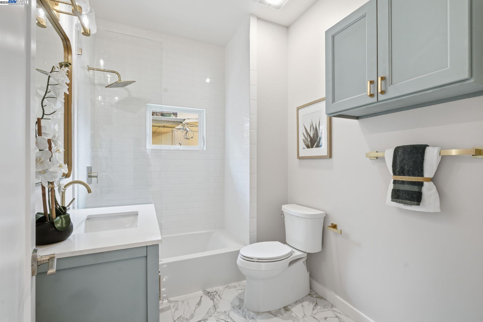 Detail Gallery Image 34 of 60 For 335 Hanover Ave, Oakland,  CA 94606 - – Beds | – Baths