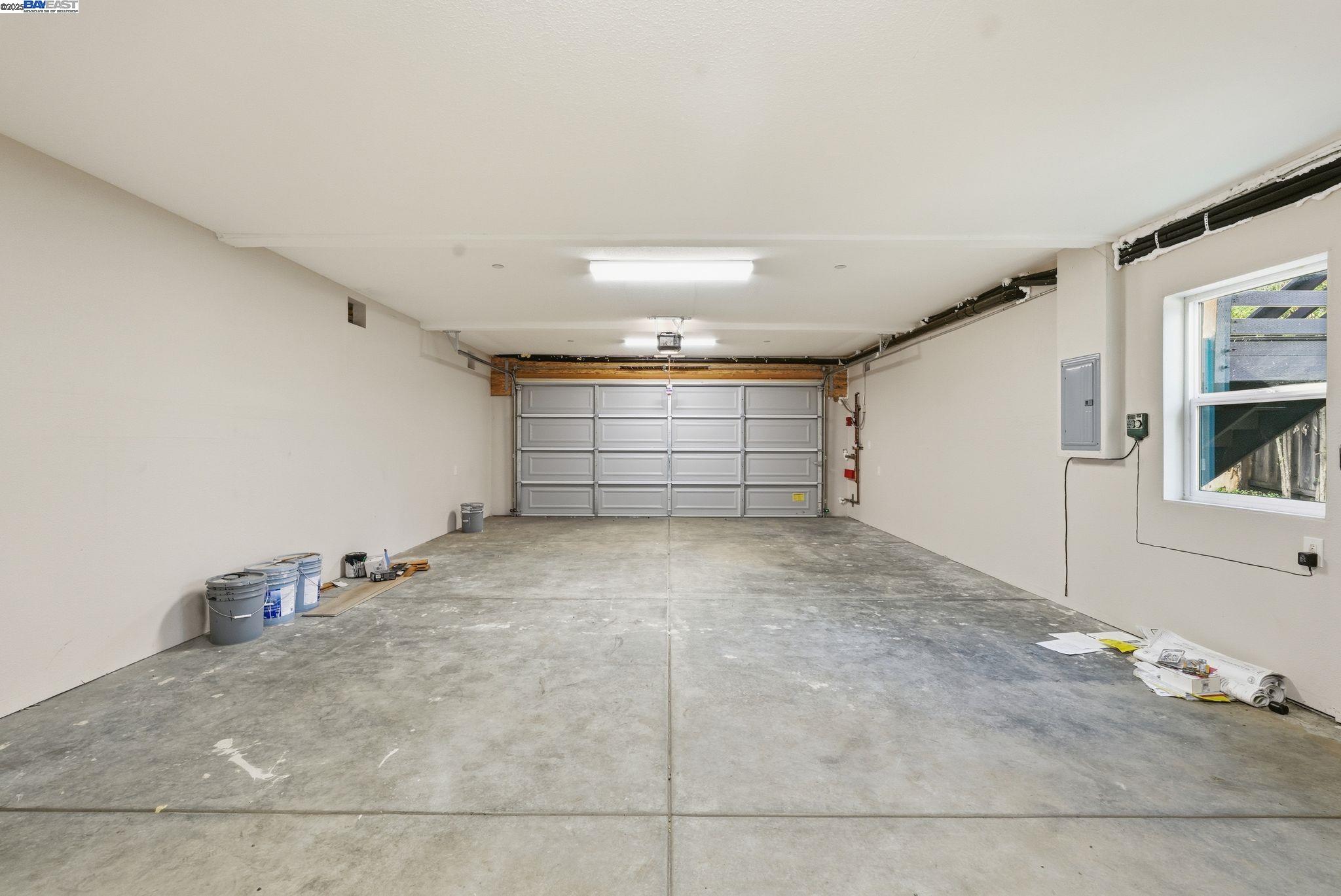 Detail Gallery Image 54 of 60 For 335 Hanover Ave, Oakland,  CA 94606 - – Beds | – Baths