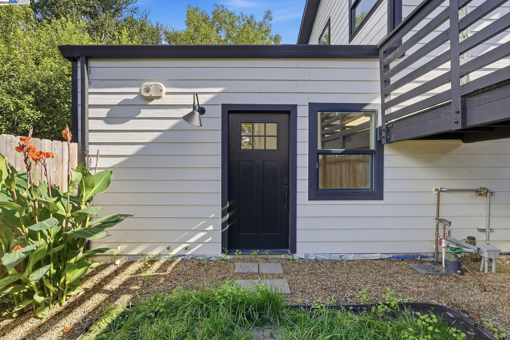 Detail Gallery Image 55 of 60 For 335 Hanover Ave, Oakland,  CA 94606 - – Beds | – Baths