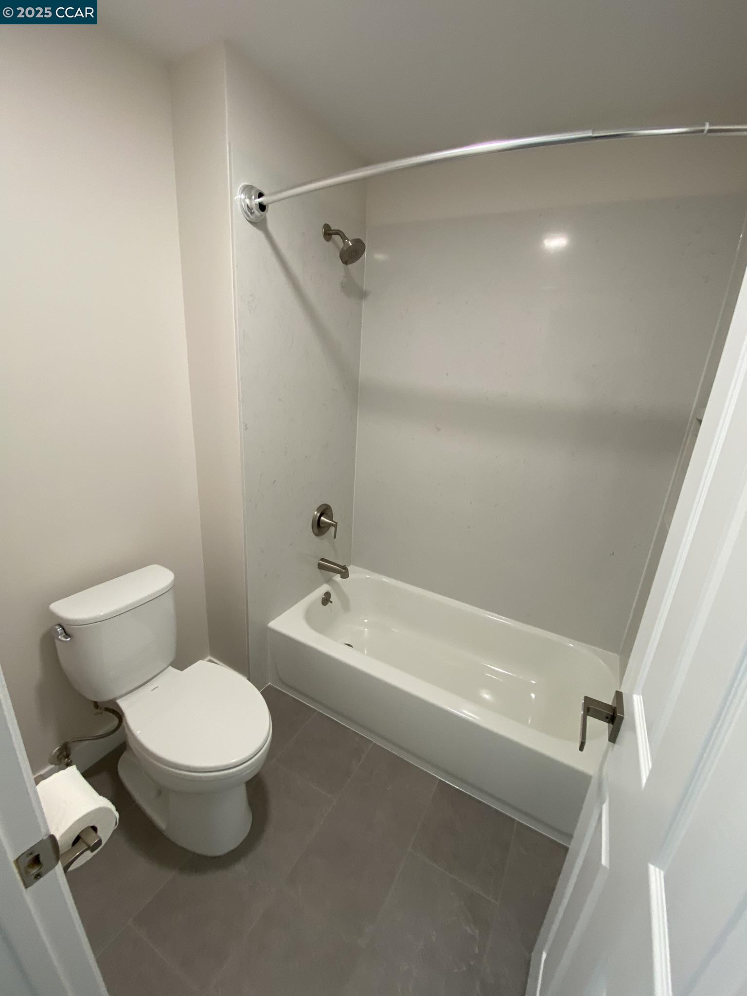 Photo #11: 41118208 Listing: Photo #11