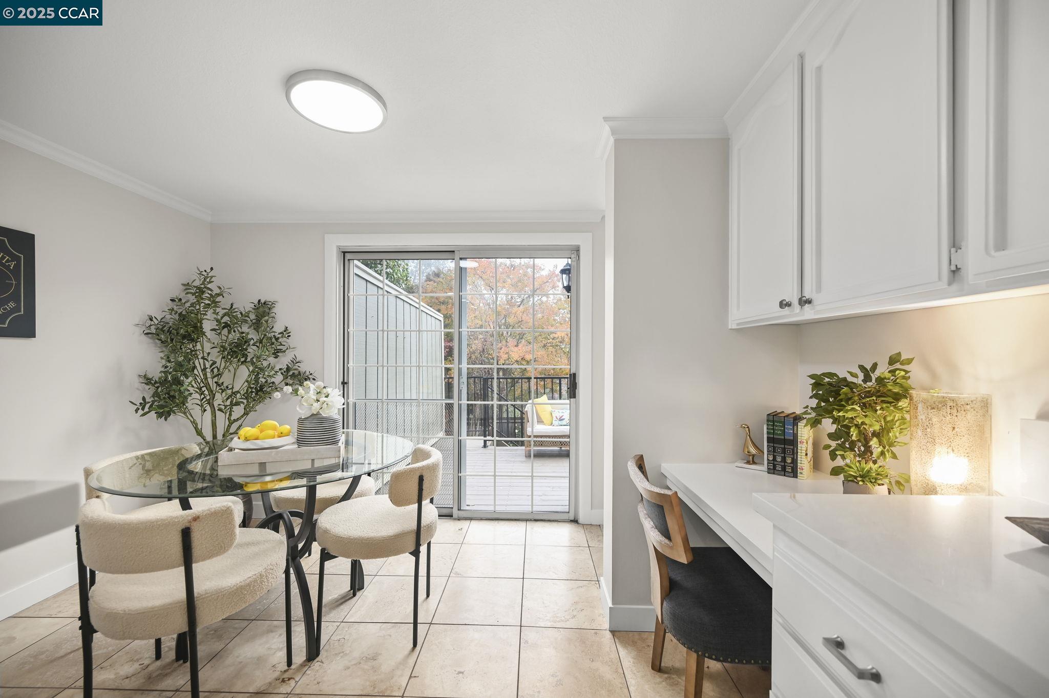 Detail Gallery Image 11 of 33 For 316 Mercury Way, Pleasant Hill,  CA 94523 - 4 Beds | 3/1 Baths