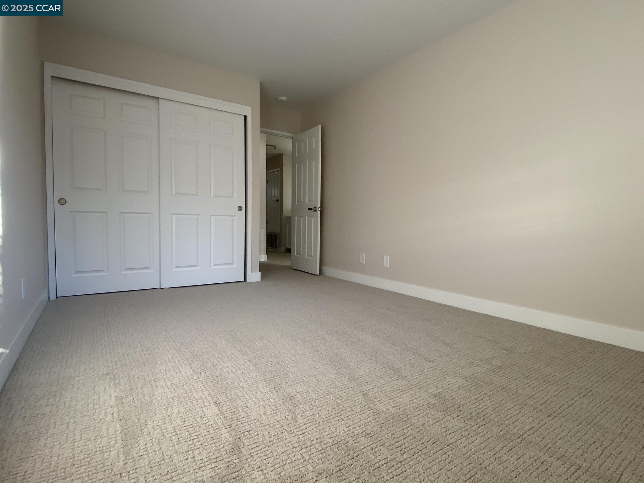 Photo #15: 41118208 Listing: Photo #15