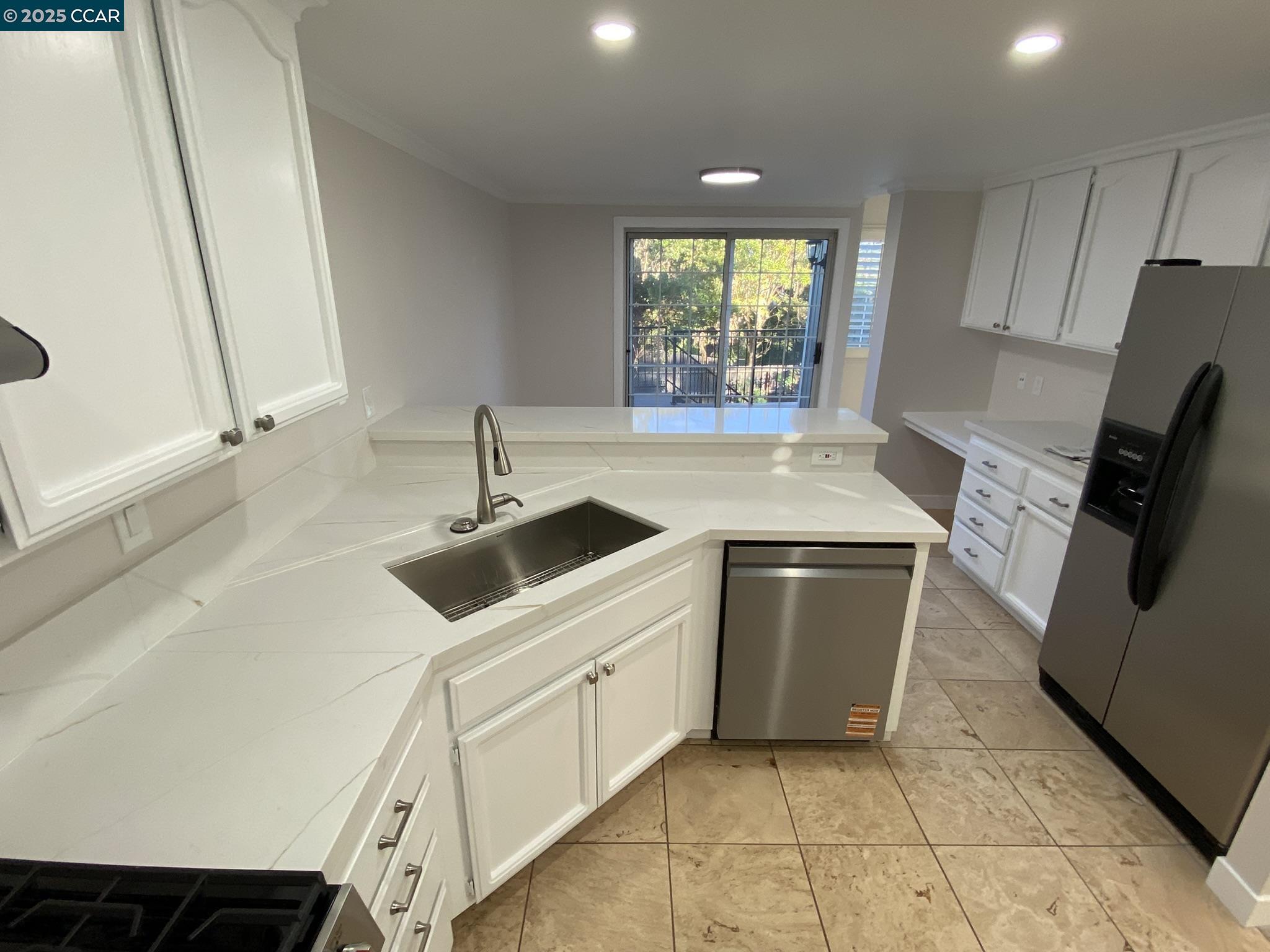 Photo #20: 41118208 Listing: Photo #20