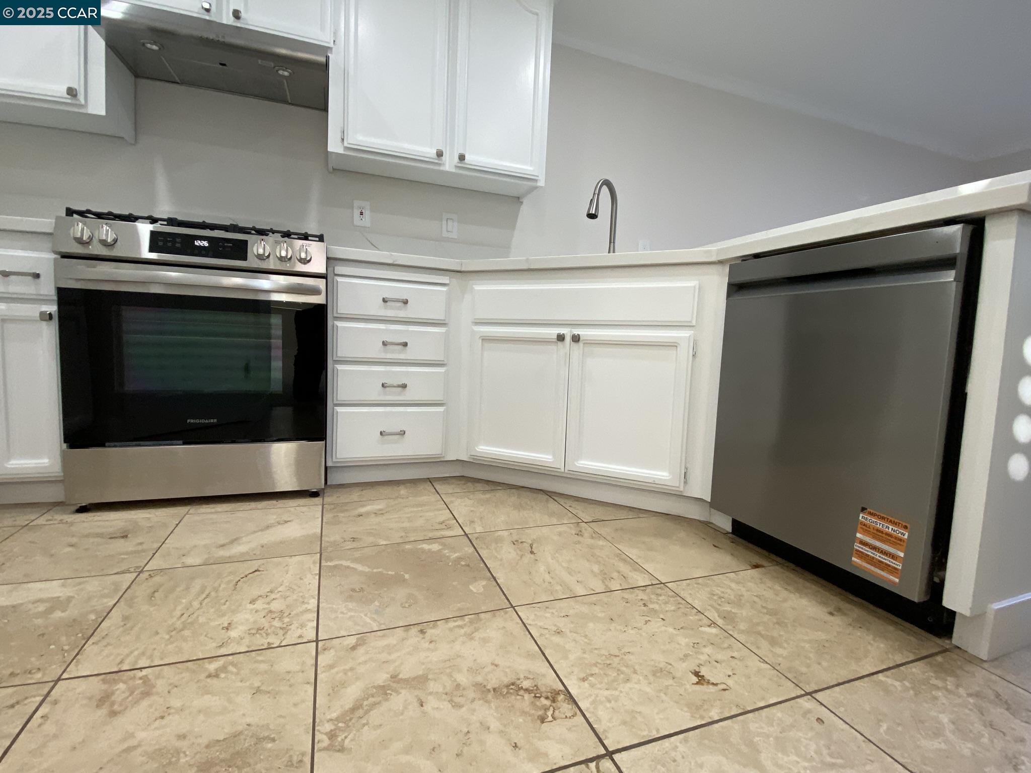 Photo #22: 41118208 Listing: Photo #22