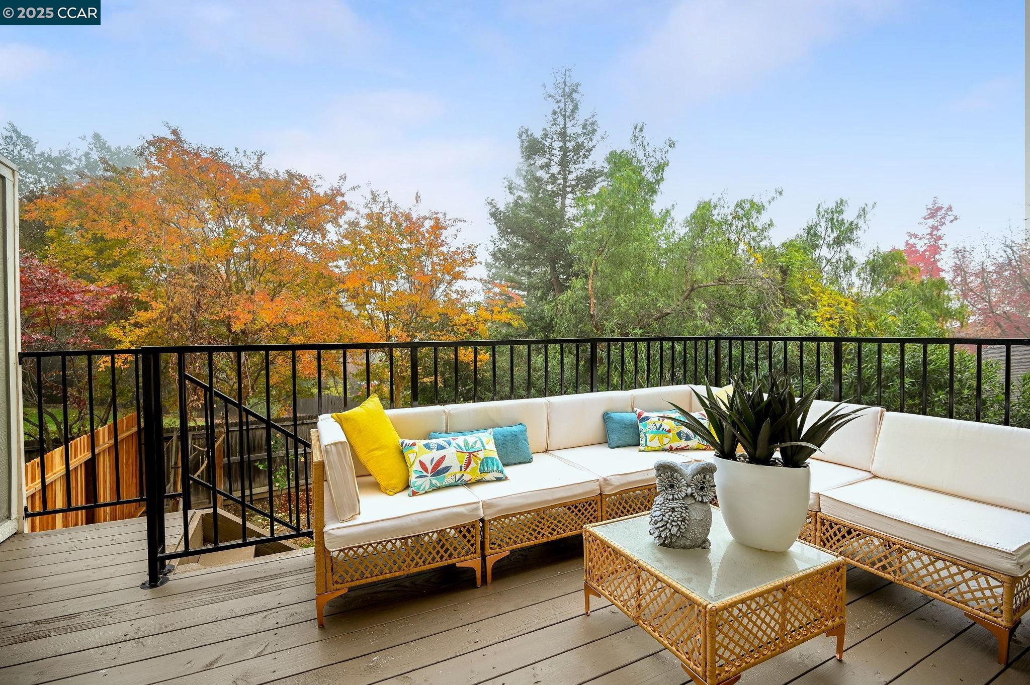 Detail Gallery Image 27 of 33 For 316 Mercury Way, Pleasant Hill,  CA 94523 - 4 Beds | 3/1 Baths