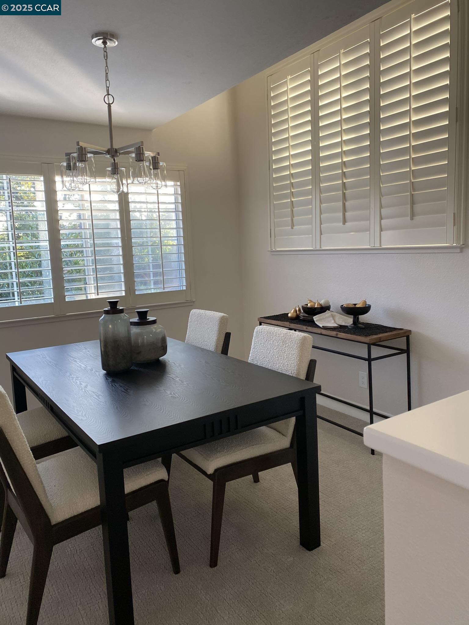 Photo #4: 41118208 Listing: Photo #4