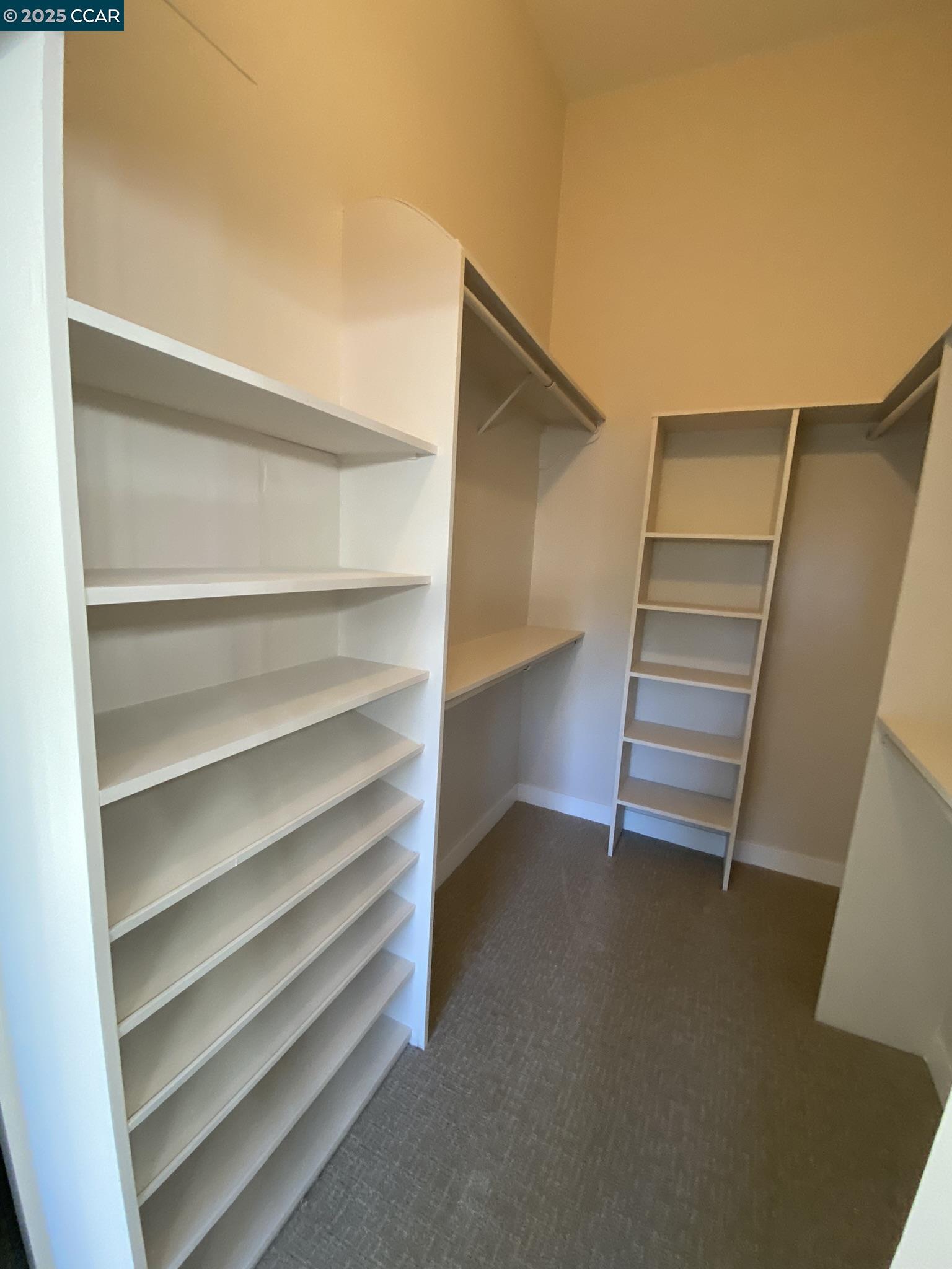 Photo #33: 41118208 Listing: Photo #33