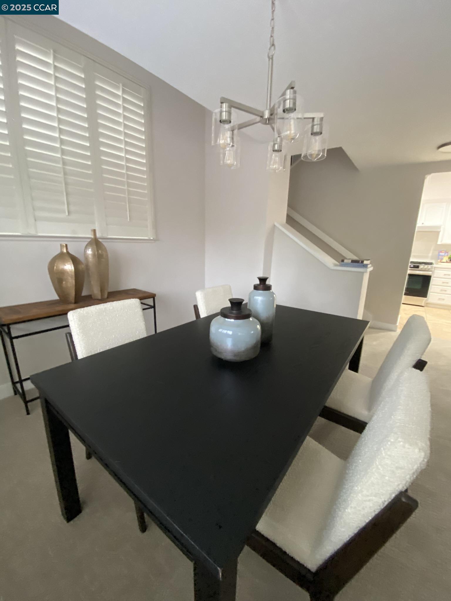 Photo #5: 41118208 Listing: Photo #5