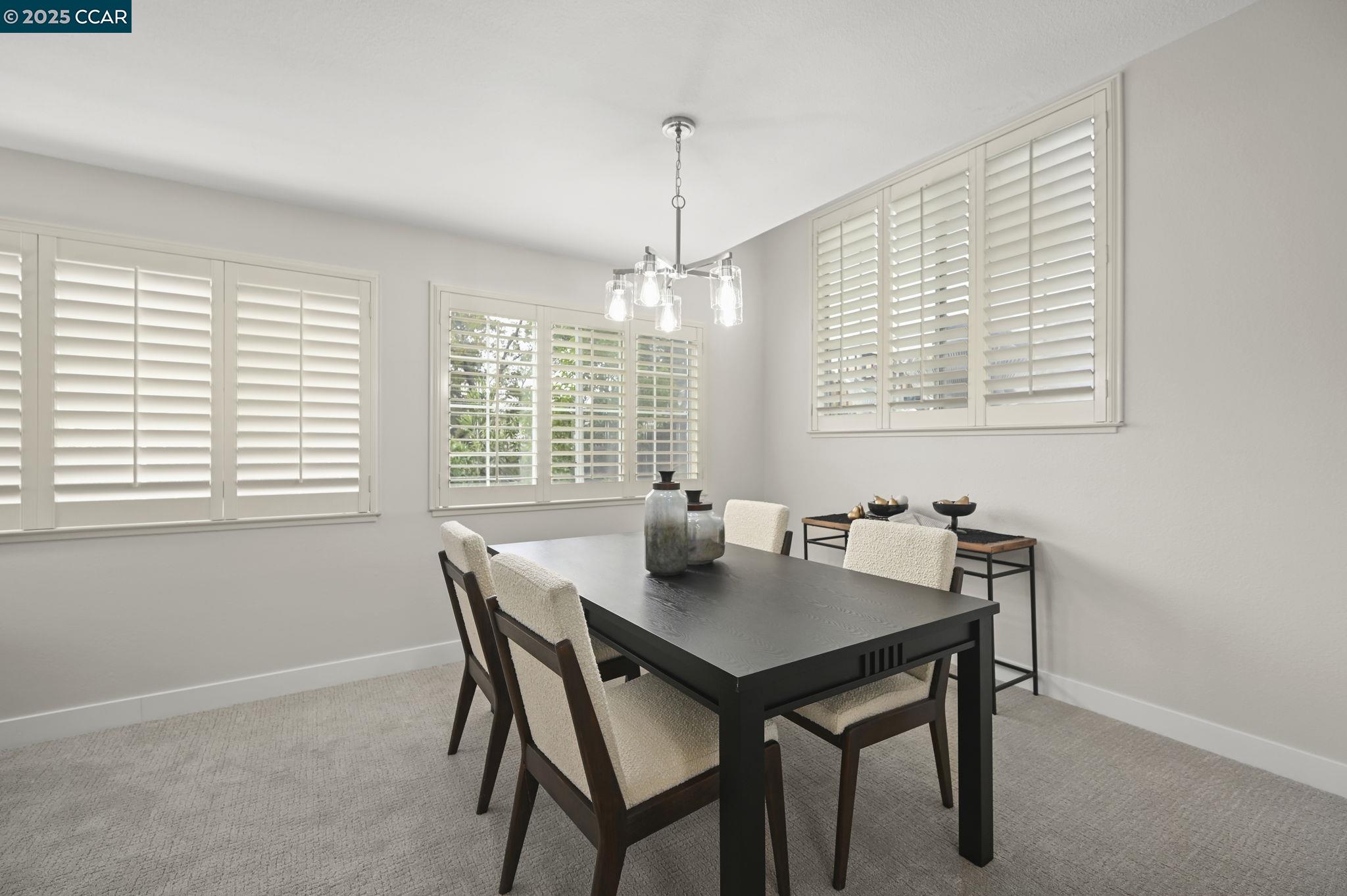 Detail Gallery Image 8 of 33 For 316 Mercury Way, Pleasant Hill,  CA 94523 - 4 Beds | 3/1 Baths