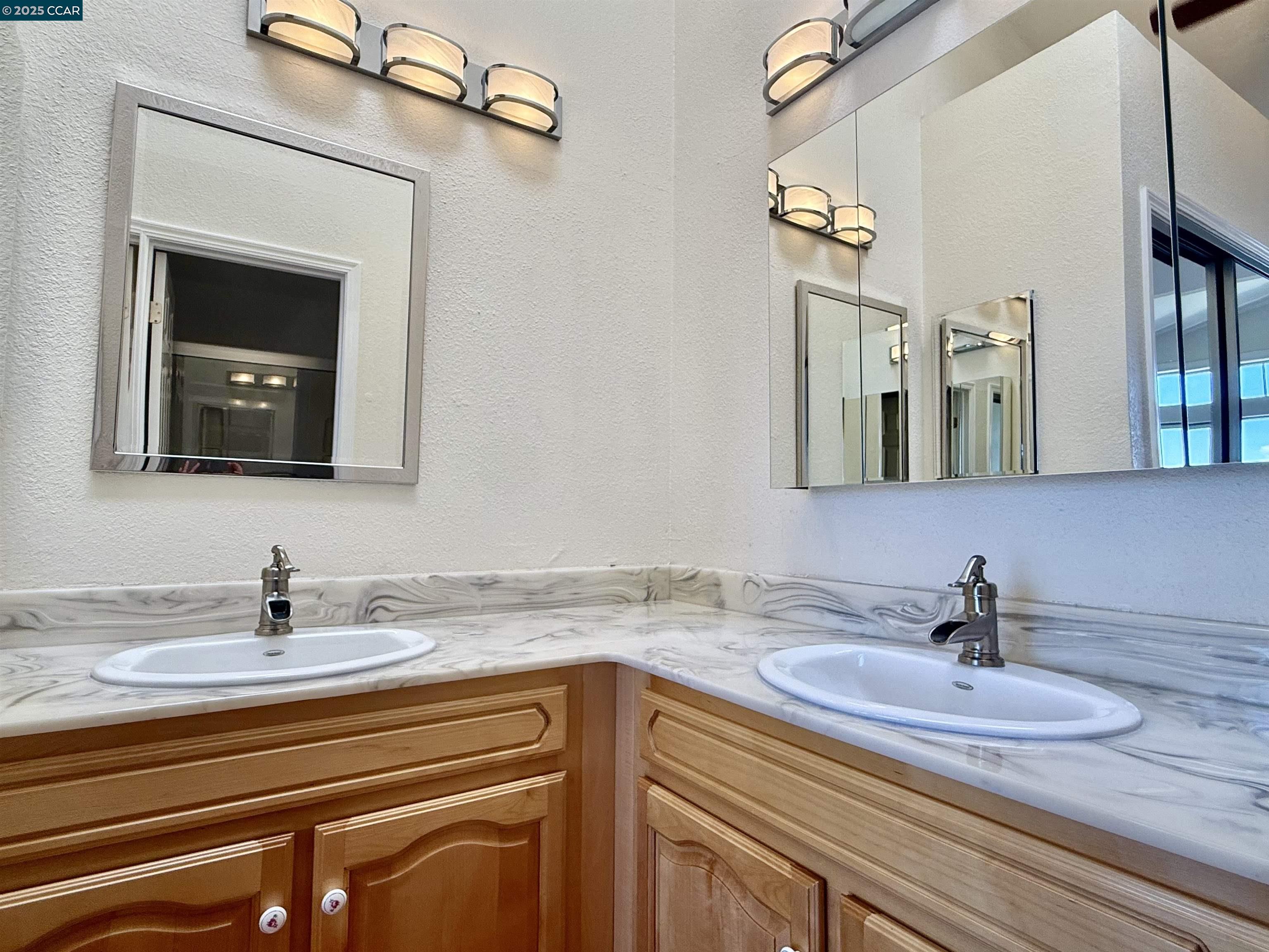 Detail Gallery Image 15 of 33 For 611 Sea Ranch Ct #6,  Vallejo,  CA 94591 - 2 Beds | 2 Baths