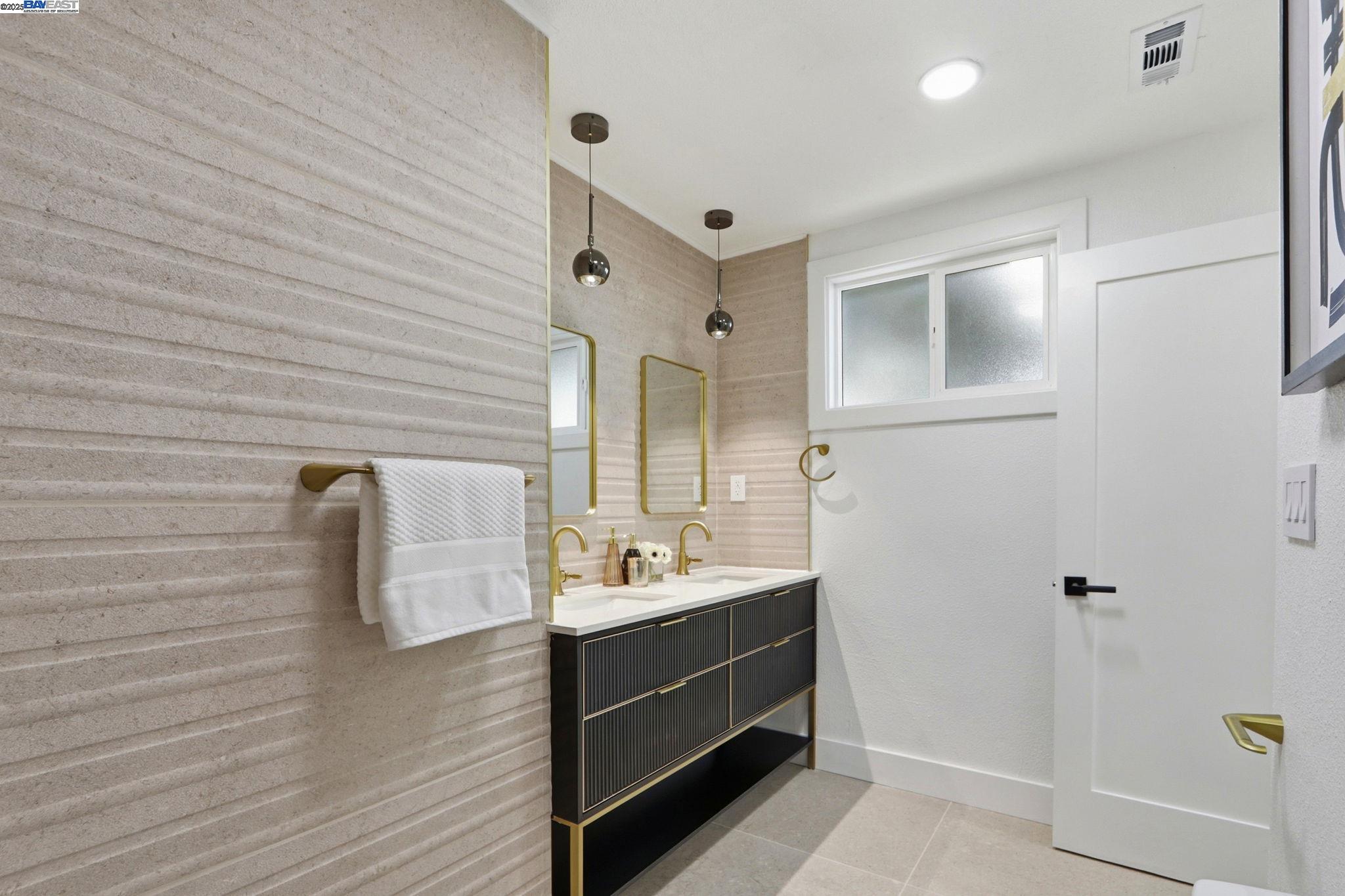 Detail Gallery Image 41 of 52 For 32252 Coronation Dr, Union City,  CA 94587 - 4 Beds | 2 Baths