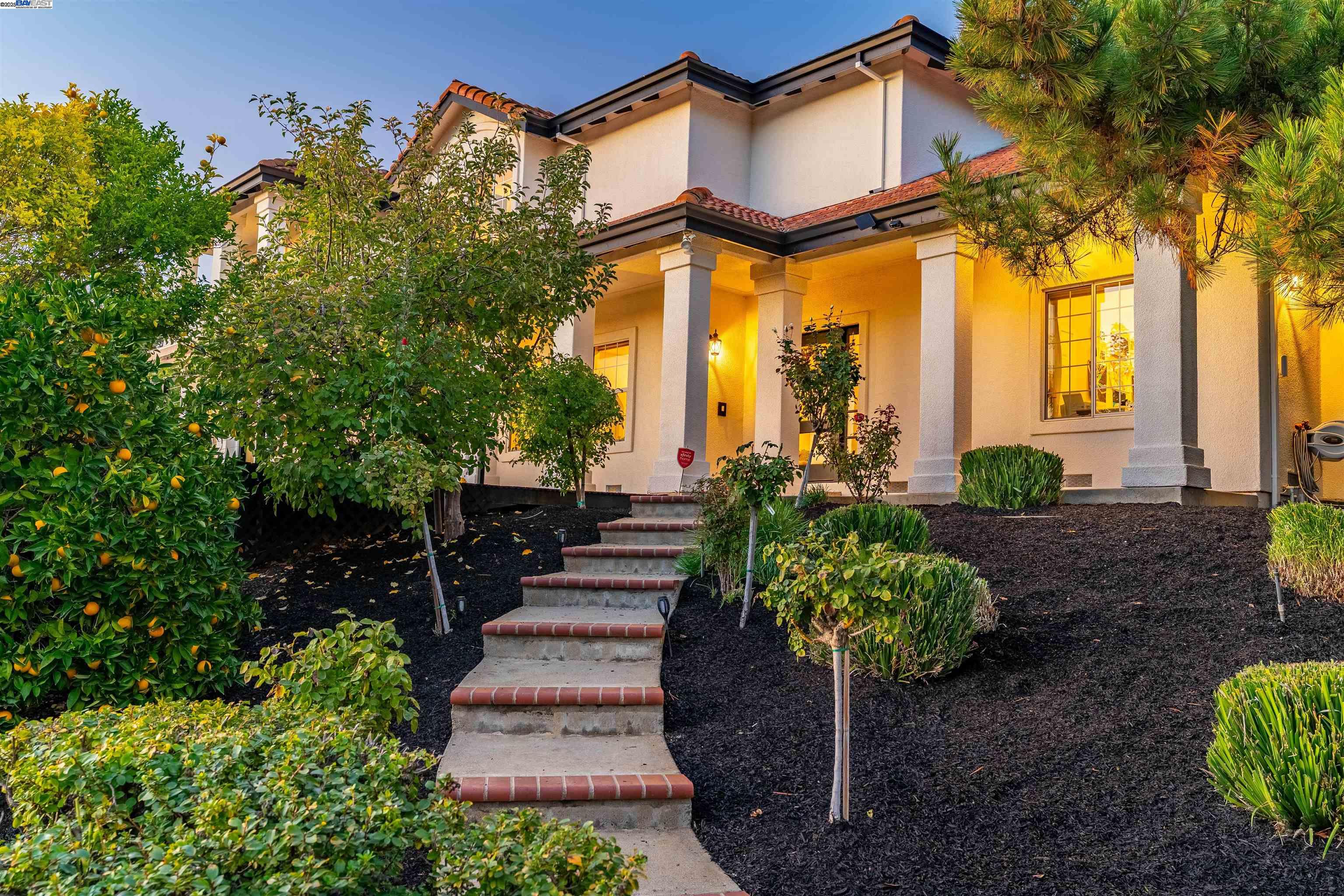 Detail Gallery Image 57 of 60 For 822 Navaronne Wy, Concord,  CA 94518-2173 - 6 Beds | 4 Baths