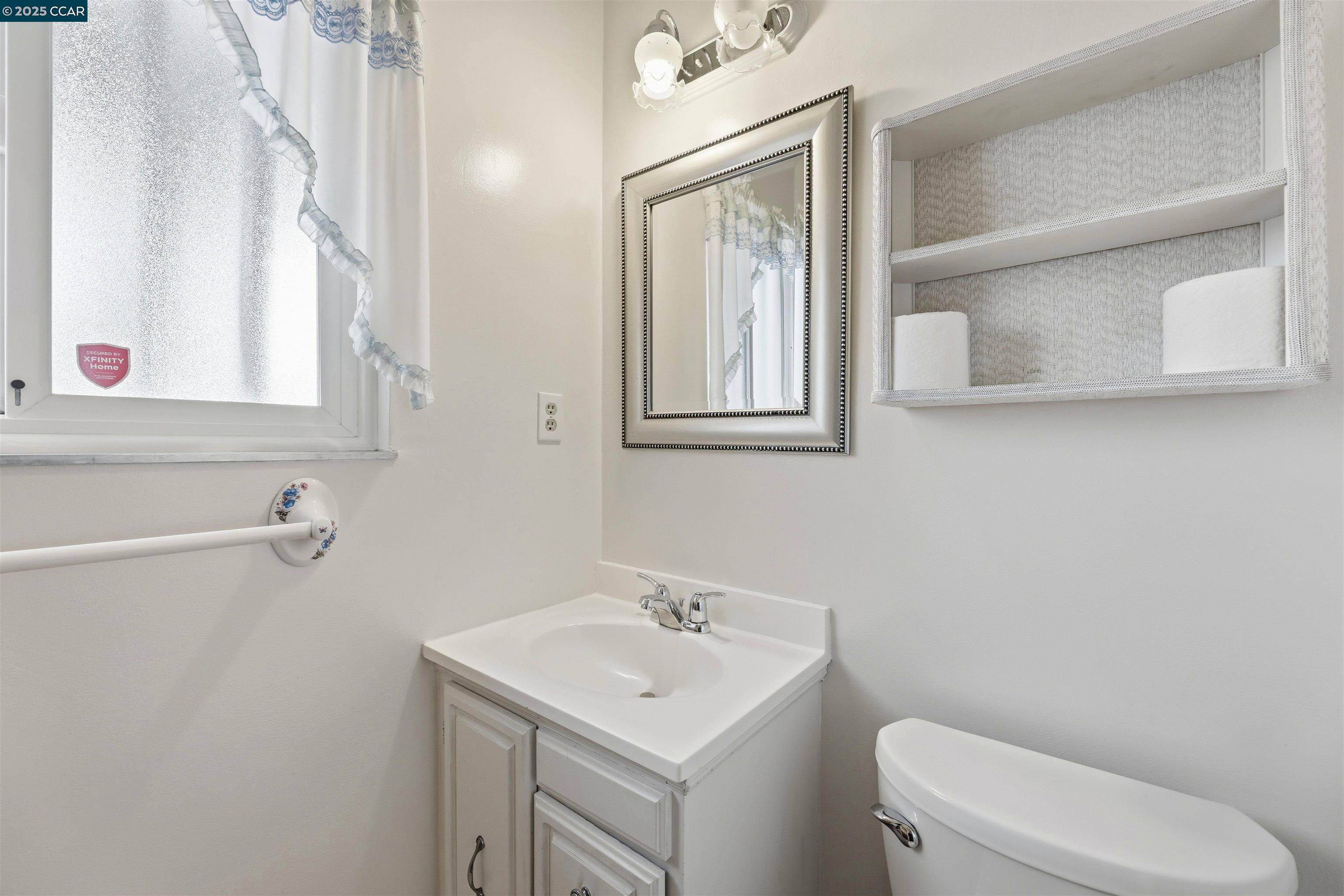 Detail Gallery Image 36 of 42 For 2314 Mahan Way, San Pablo,  CA 94806-1631 - 3 Beds | 2 Baths
