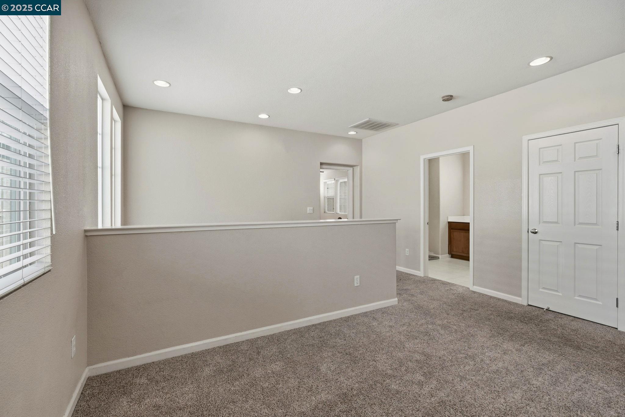 Detail Gallery Image 18 of 38 For 3893 Purple Finch Ln, Modesto,  CA 95355 - 3 Beds | 2/1 Baths