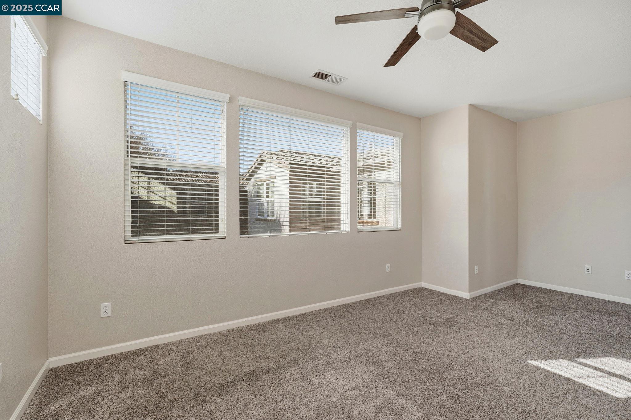 Detail Gallery Image 20 of 38 For 3893 Purple Finch Ln, Modesto,  CA 95355 - 3 Beds | 2/1 Baths