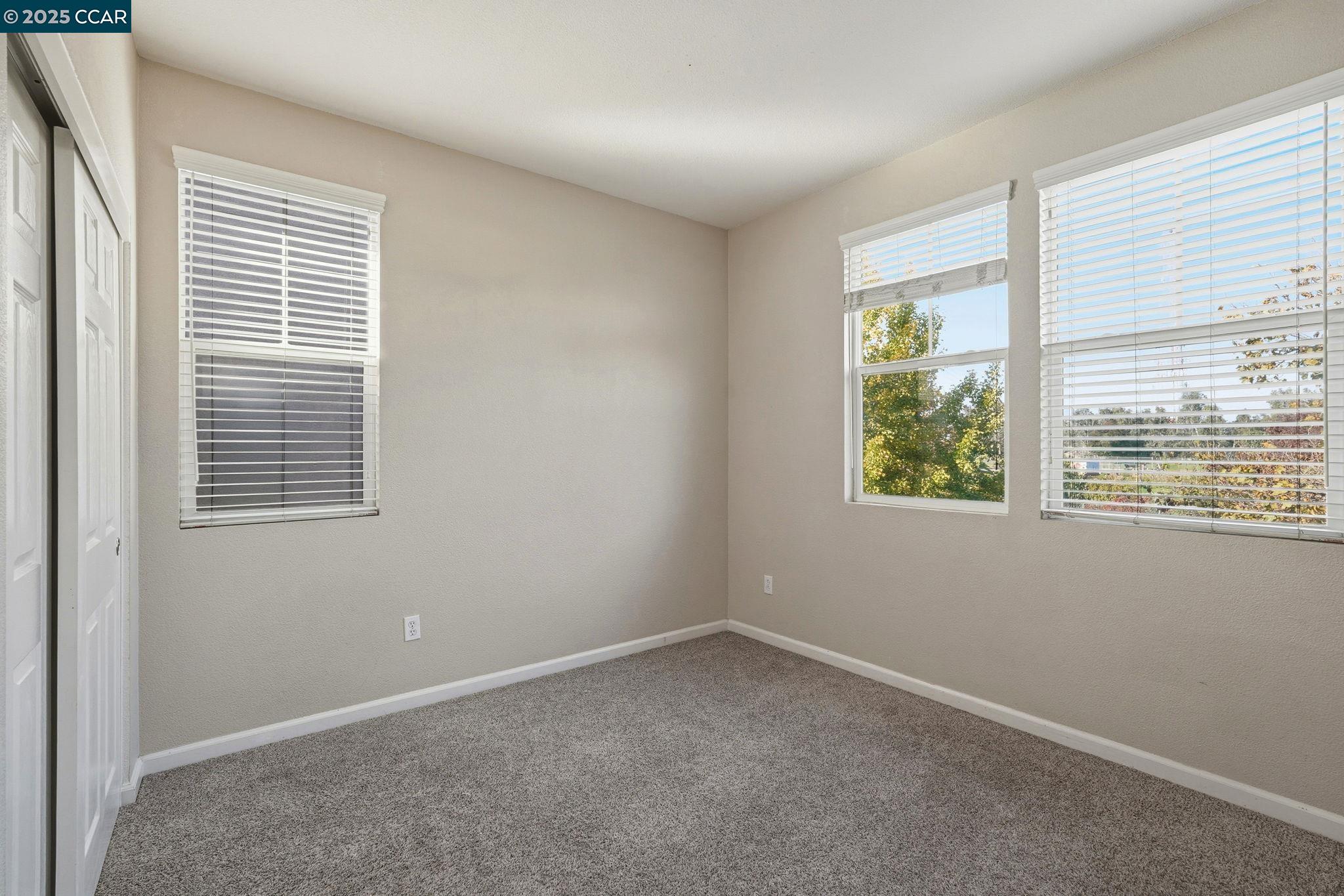 Detail Gallery Image 24 of 38 For 3893 Purple Finch Ln, Modesto,  CA 95355 - 3 Beds | 2/1 Baths