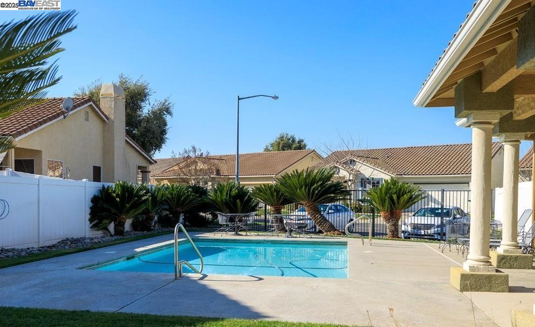 Detail Gallery Image 19 of 20 For 1349 Table Mountain Dr, Oakdale,  CA 95361 - 2 Beds | 2 Baths