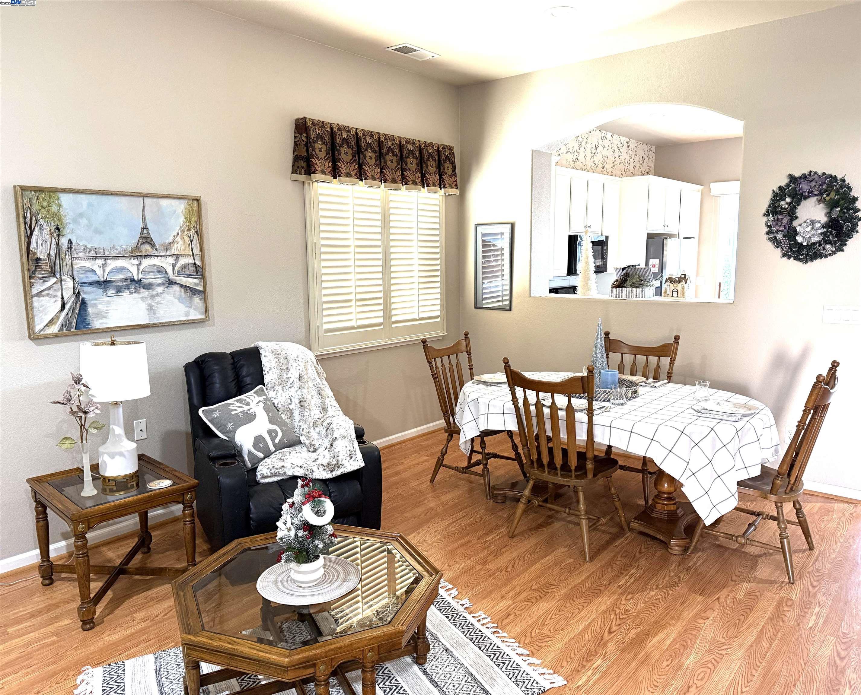 Detail Gallery Image 3 of 20 For 1349 Table Mountain Dr, Oakdale,  CA 95361 - 2 Beds | 2 Baths