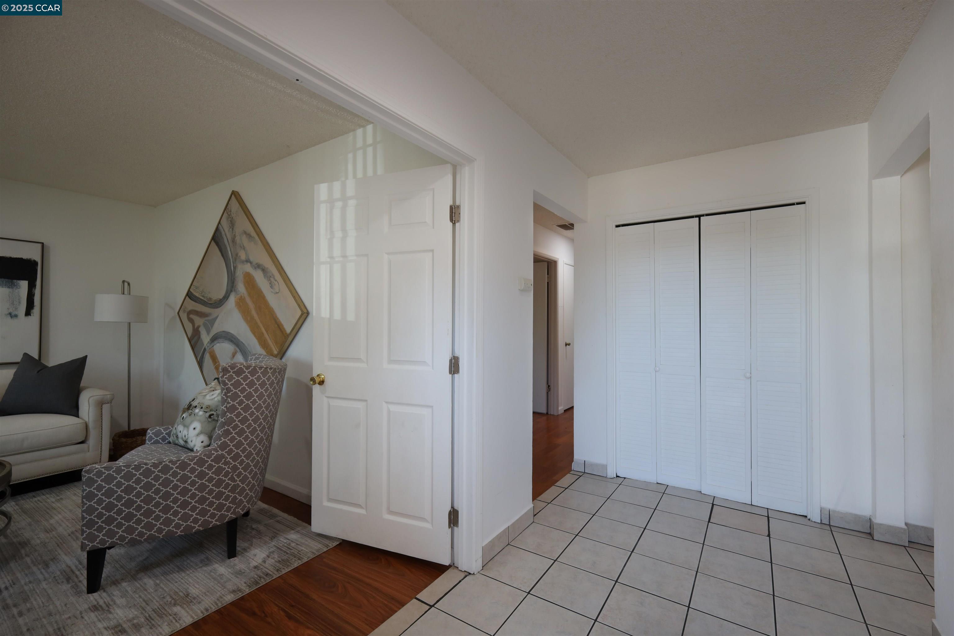 Detail Gallery Image 4 of 52 For 2105 Greenwood Pl, Pittsburg,  CA 94565 - 3 Beds | 2 Baths