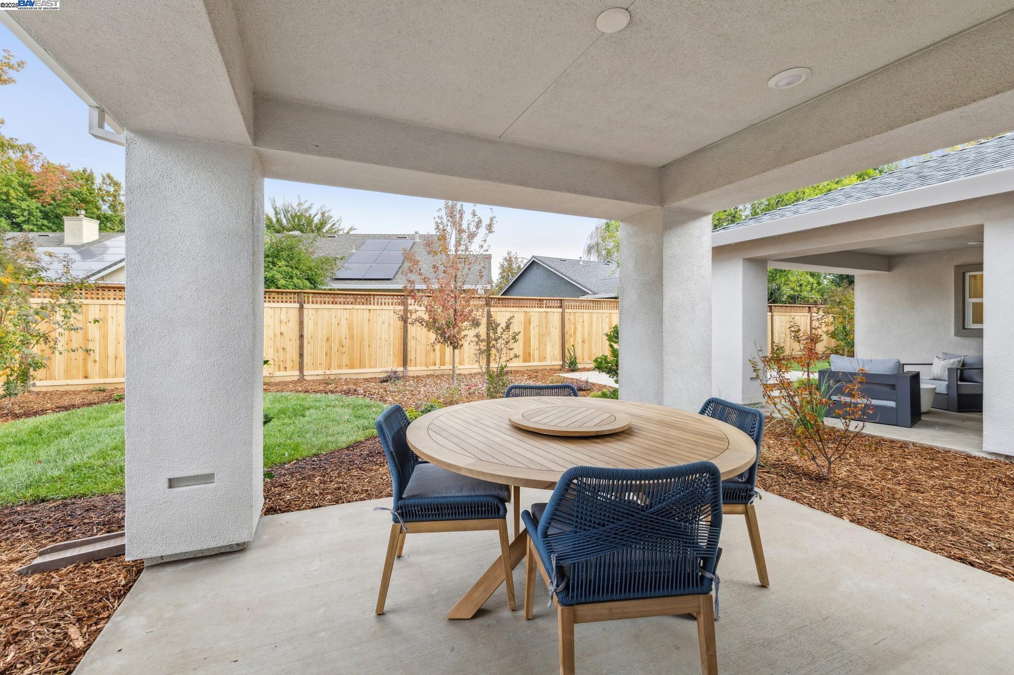 Detail Gallery Image 38 of 45 For 2652 Wesley Way, Chico,  CA 95973 - 3 Beds | 2 Baths