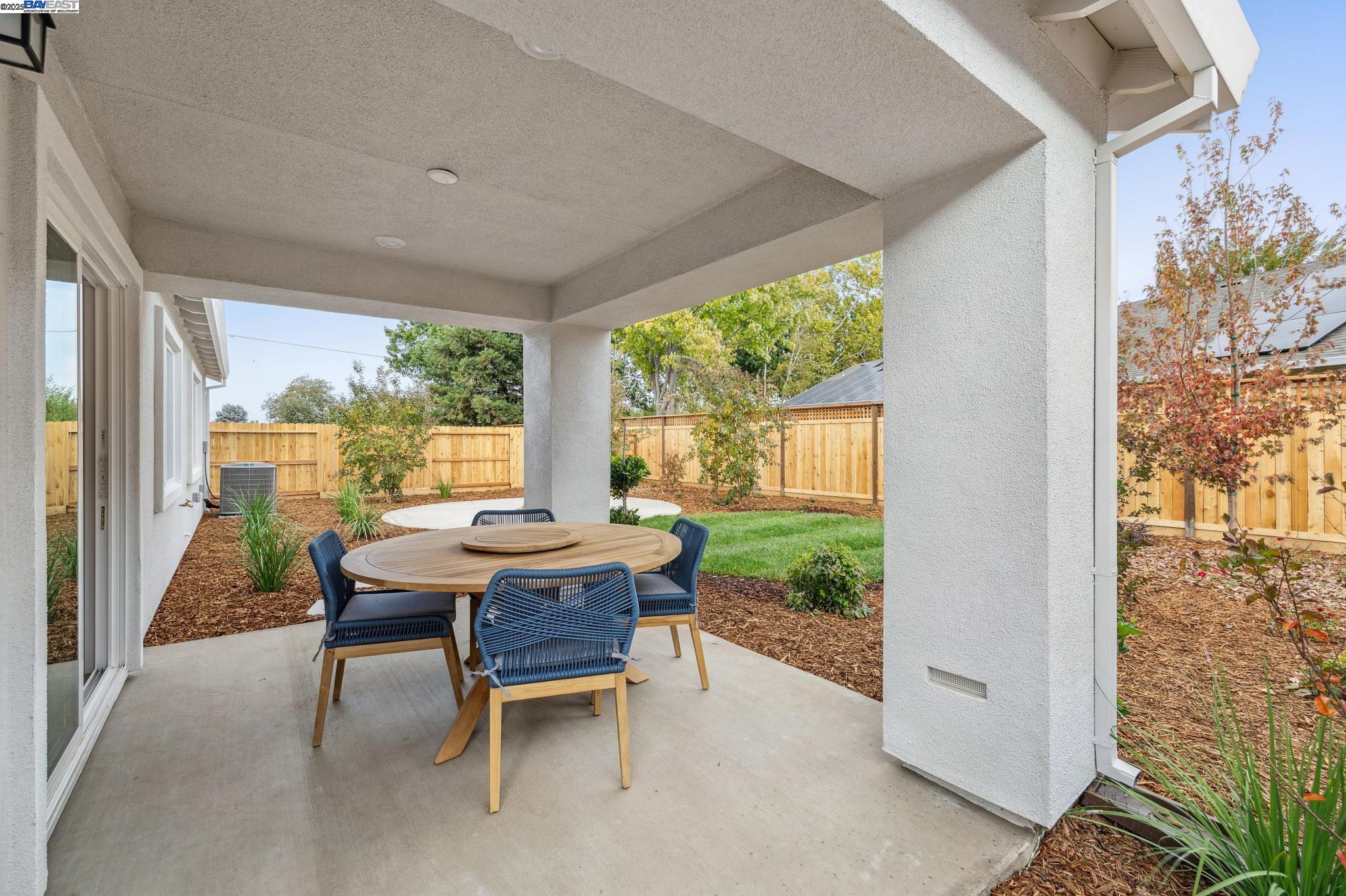 Detail Gallery Image 39 of 45 For 2652 Wesley Way, Chico,  CA 95973 - 3 Beds | 2 Baths