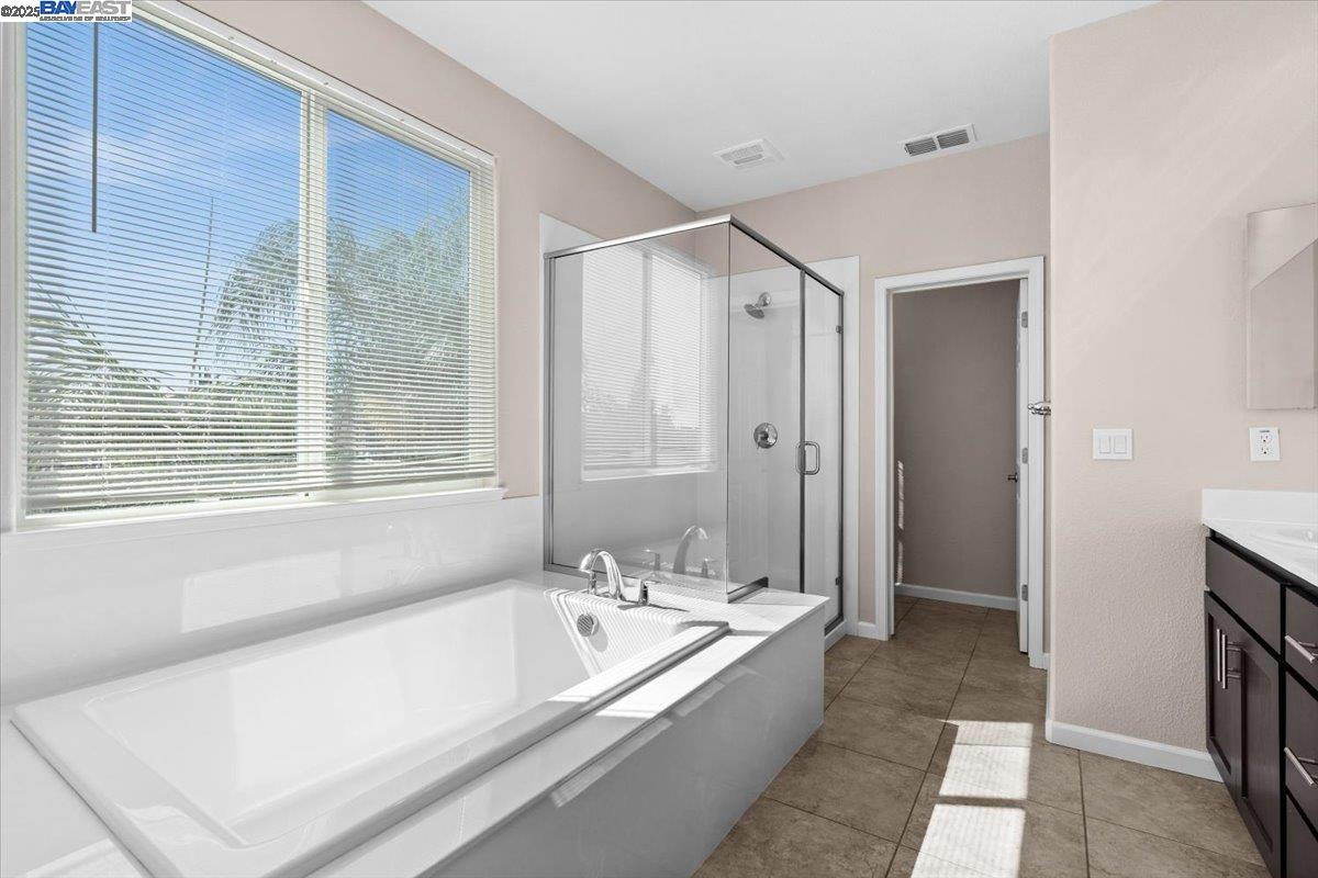 Detail Gallery Image 28 of 45 For 4384 Lennox Ln, Tracy,  CA 95377 - 3 Beds | 2/1 Baths