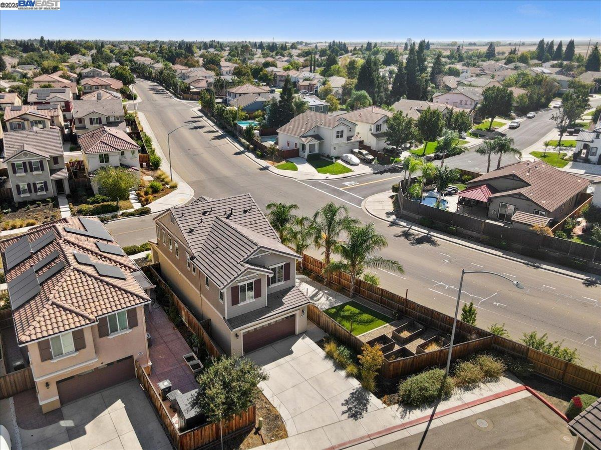 Detail Gallery Image 40 of 45 For 4384 Lennox Ln, Tracy,  CA 95377 - 3 Beds | 2/1 Baths