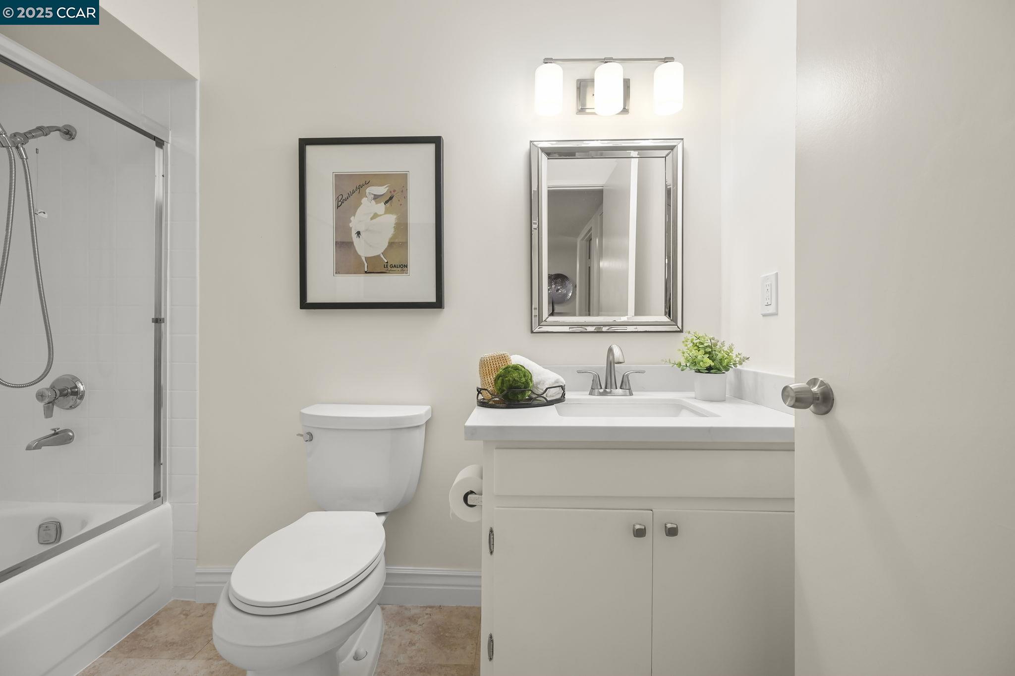 Photo #13: 41118233 Listing: Photo #13