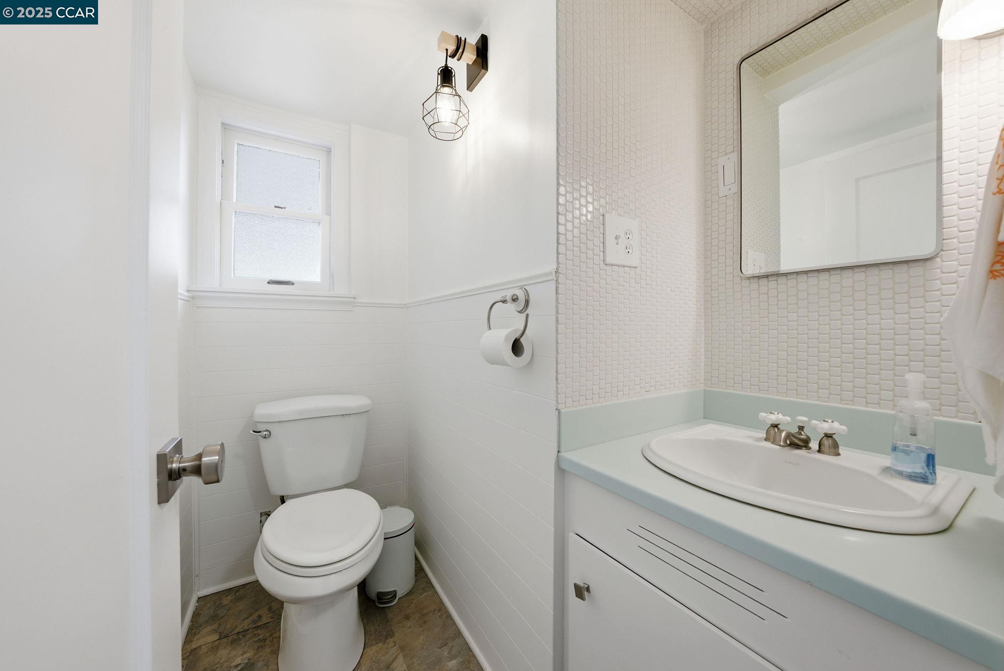 Detail Gallery Image 44 of 58 For 576 Begier Ave, San Leandro,  CA 94577 - 3 Beds | 1/1 Baths